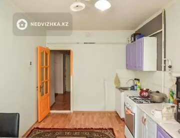 3-комнатная квартира, этаж 2 из 6, 70 м²