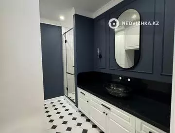 4-комнатная квартира, этаж 19 из 18, 137 м²