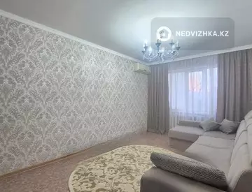 4-комнатная квартира, этаж 4 из 6, 87 м²