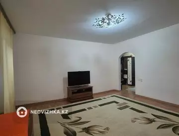 3-комнатная квартира, этаж 2 из 2, 67 м²