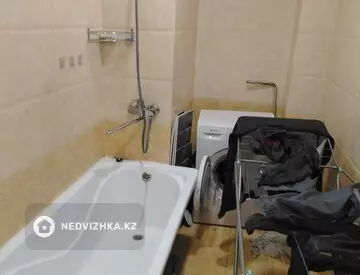 Подселение, 1 комн., 30 м²