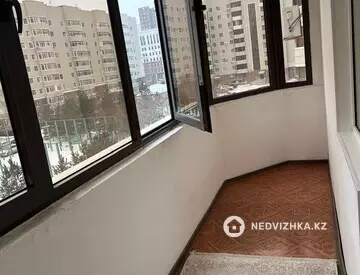 2-комнатная квартира, этаж 4 из 9, 68 м², На длительный срок