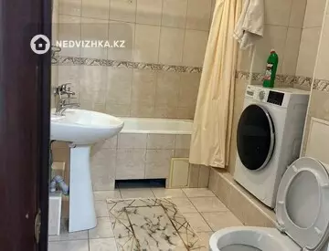 2-комнатная квартира, этаж 4 из 9, 68 м², На длительный срок