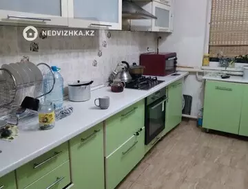 5-комнатный дом, 6 соток, 200 м²