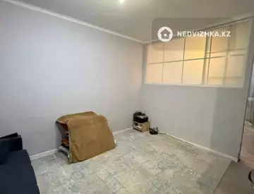 2-комнатная квартира, этаж 1 из 13, 44 м²