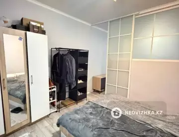 2-комнатная квартира, этаж 1 из 13, 44 м²