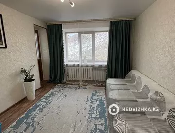 2-комнатная квартира, этаж 6 из 6, 49 м²