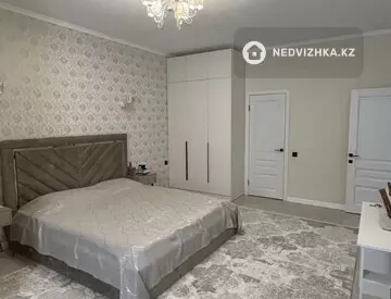 3-комнатная квартира, этаж 2 из 10, 112 м²