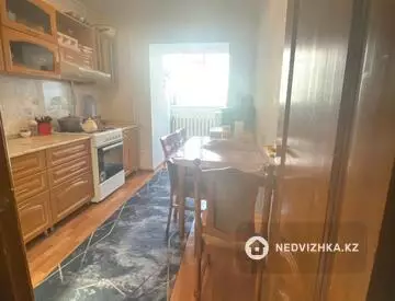 2-комнатная квартира, этаж 2 из 5, 53 м²