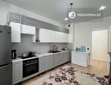 4-комнатная квартира, этаж 3 из 9, 117 м²