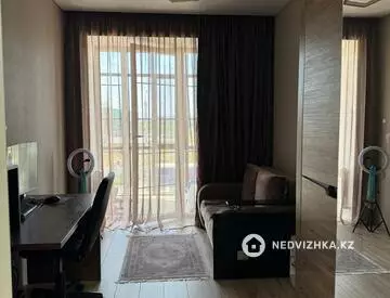 3-комнатная квартира, этаж 2 из 9, 70 м²