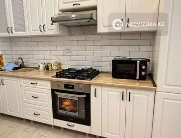 2-комнатная квартира, этаж 1 из 5, 72 м²