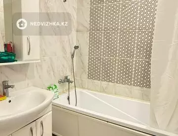 2-комнатная квартира, этаж 1 из 5, 72 м²