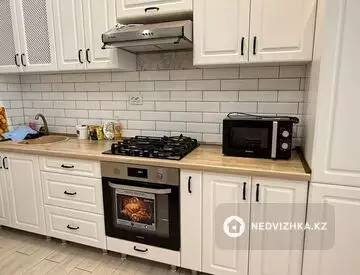 2-комнатная квартира, этаж 1 из 5, 72 м²