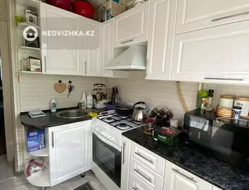 3-комнатная квартира, этаж 3 из 5, 62 м²