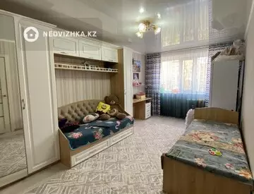 3-комнатная квартира, этаж 3 из 5, 62 м²