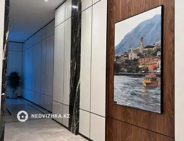 3-комнатная квартира, этаж 4, 120 м²