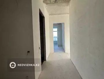 3-комнатная квартира, этаж 13 из 28, 83 м²