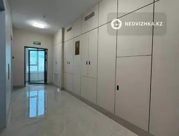 3-комнатная квартира, этаж 9, 105 м²