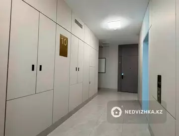 3-комнатная квартира, этаж 10, 105 м²