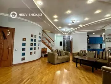 5-комнатная квартира, этаж 9 из 10, 275 м²