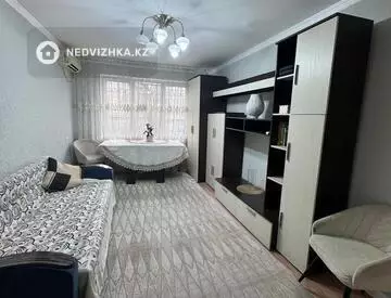 2-комнатная квартира, этаж 2 из 4, 44 м²