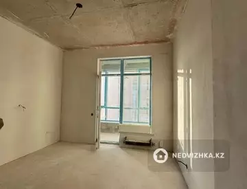3-комнатная квартира, этаж 12 из 20, 105 м²