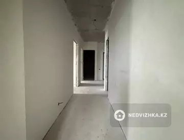 3-комнатная квартира, этаж 18 из 21, 124 м²