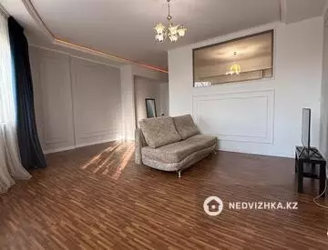 1-комнатная квартира, этаж 4 из 6, 52 м²