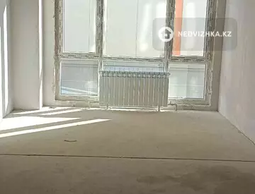 3-комнатная квартира, этаж 2 из 9, 85 м²