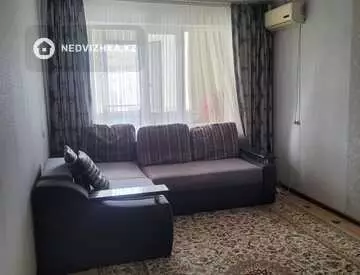 1-комнатная квартира, этаж 4 из 5, 35 м²