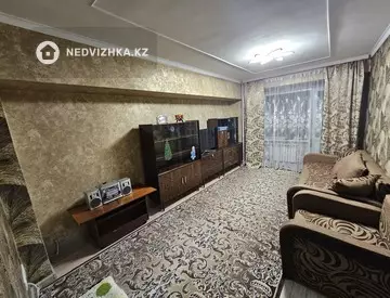 3-комнатная квартира, этаж 9 из 9, 69 м², На длительный срок