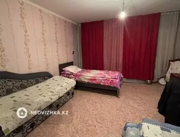 1-комнатная квартира, этаж 3 из 10, 39 м²