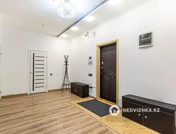 3-комнатная квартира, этаж 13 из 29, 110 м²