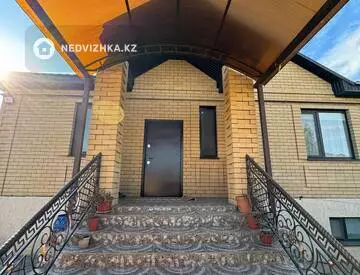 6-комнатный дом, 10 соток, 310 м²