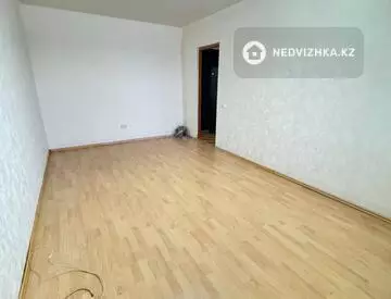 2-комнатная квартира, этаж 8 из 9, 52 м²
