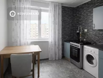 1-комнатная квартира, этаж 9 из 9, 51 м²