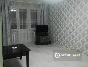 3-комнатная квартира, этаж 1 из 3, 63 м², На длительный срок