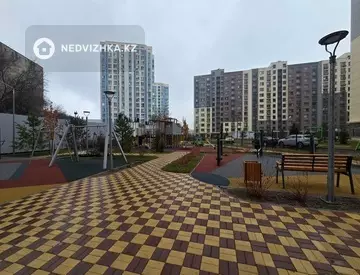 3-комнатная квартира, этаж 2 из 15, 74 м²