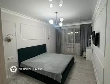 3-комнатная квартира, этаж 1 из 5, 85 м², На длительный срок