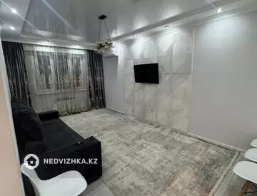 3-комнатная квартира, этаж 1 из 5, 85 м², На длительный срок