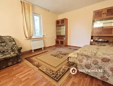 1-комнатная квартира, этаж 1 из 2, 34 м²