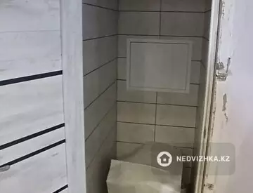 Офисное помещение, этаж 1 из 6, В жилом доме, 34 м²