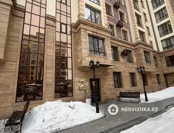 4-комнатная квартира, этаж 5 из 9, 126 м²