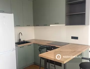 2-комнатная квартира, этаж 6 из 12, 55 м², На длительный срок