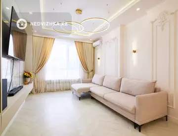 3-комнатная квартира, этаж 3 из 12, 90 м²