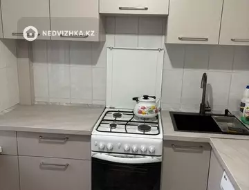 2-комнатная квартира, этаж 3 из 5, 45 м², На длительный срок