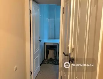 2-комнатная квартира, этаж 3 из 5, 45 м², На длительный срок