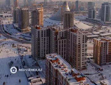 3-комнатная квартира, этаж 2 из 17, 103 м²