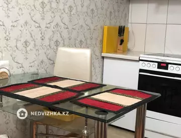 3-комнатная квартира, этаж 5 из 13, 93 м²